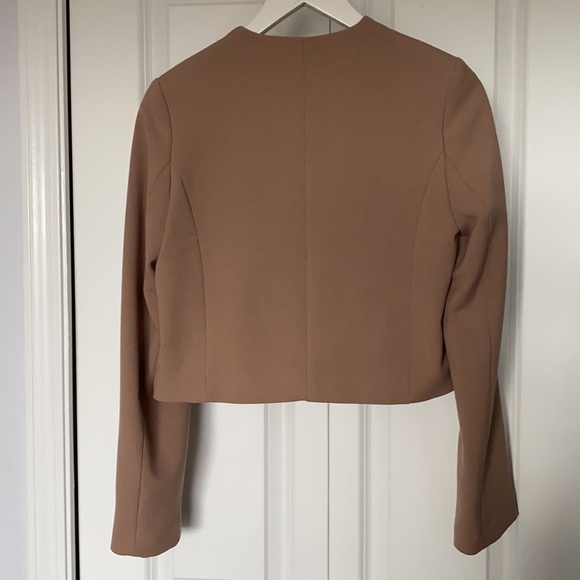 Oak + Fort cropped blazer - Picture 2 of 7